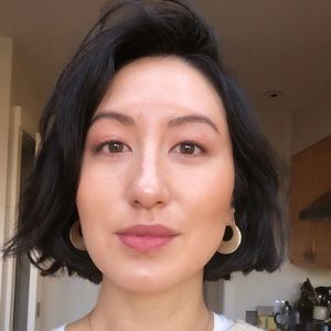 Meet your Posher, Aya